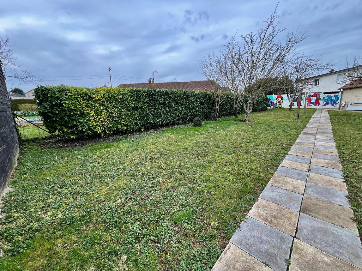 Chez Marcel - Maison 3 Chambres Lussac-les-Châteaux Esterno foto