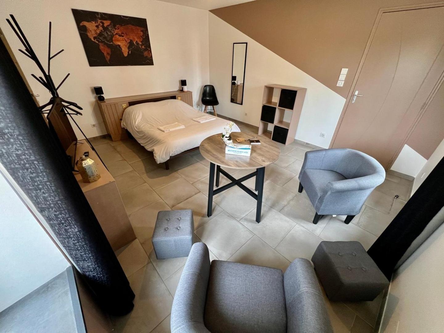 Chez Marcel - Maison 3 Chambres Lussac-les-Châteaux Esterno foto