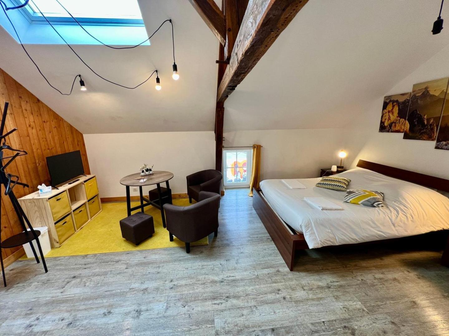 Chez Marcel - Maison 3 Chambres Lussac-les-Châteaux Esterno foto