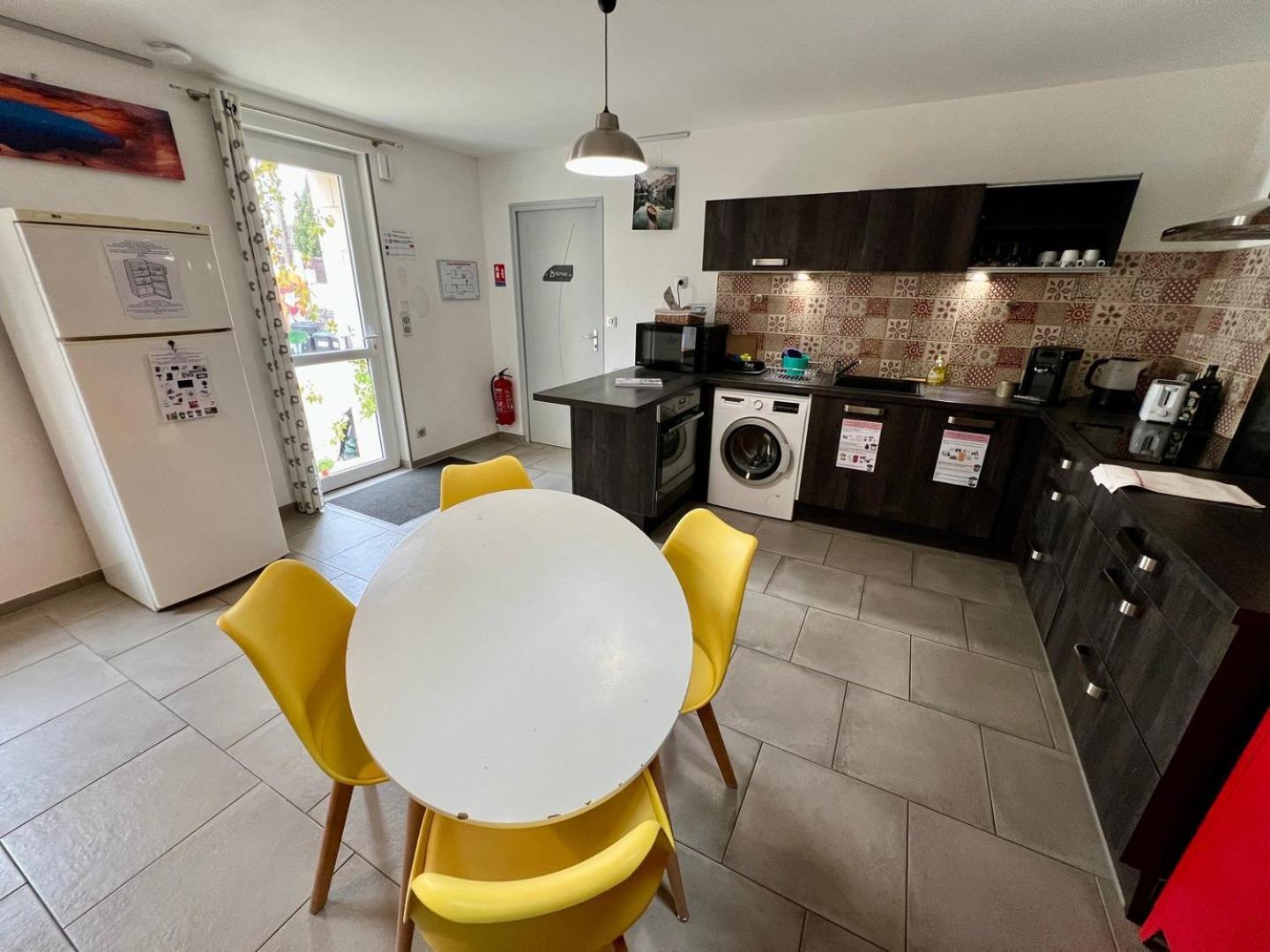 Chez Marcel - Maison 3 Chambres Lussac-les-Châteaux Esterno foto